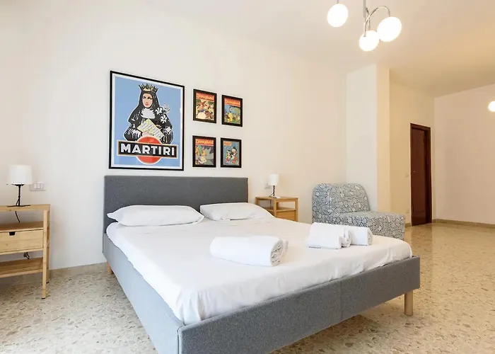 Appartamento 2BR per 5 con Patio Privato - Vicino Centro
